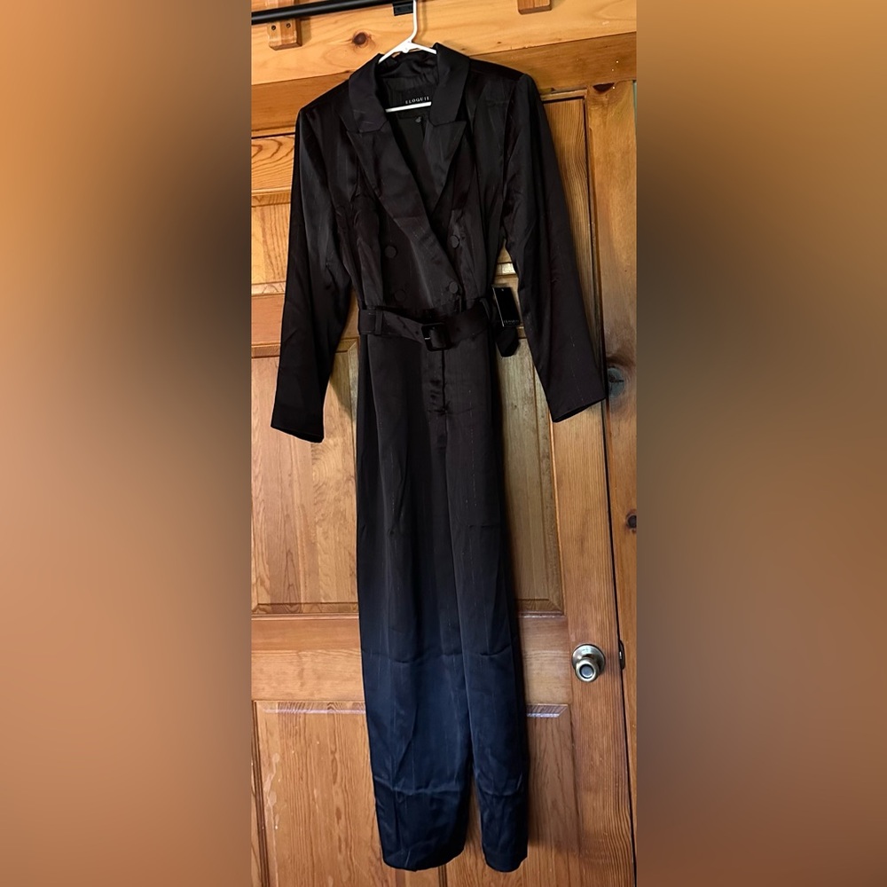 NWT! Eloquii doublebreasted, black with faint silver pinstripes belted pantsuit.